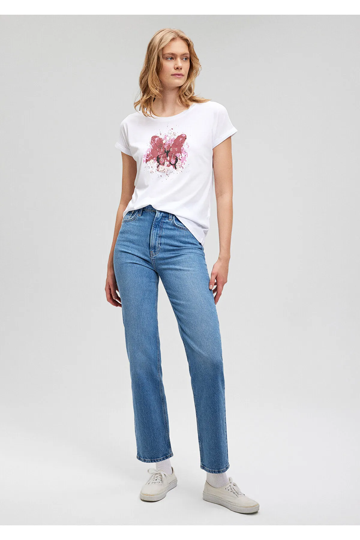 Mavi  Weißes Istanbul-T-Shirt mit Schmetterlingsdruck, schmale Passform / Slim Fit 167576-620