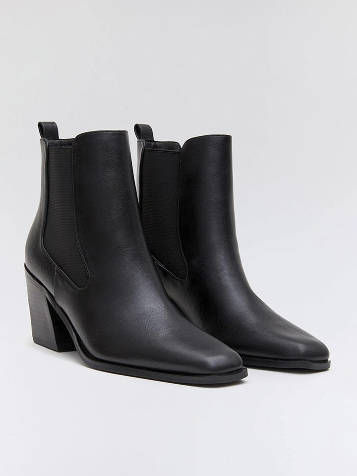 Bellucci Stiefeletten in Schwarz günstig kaufen