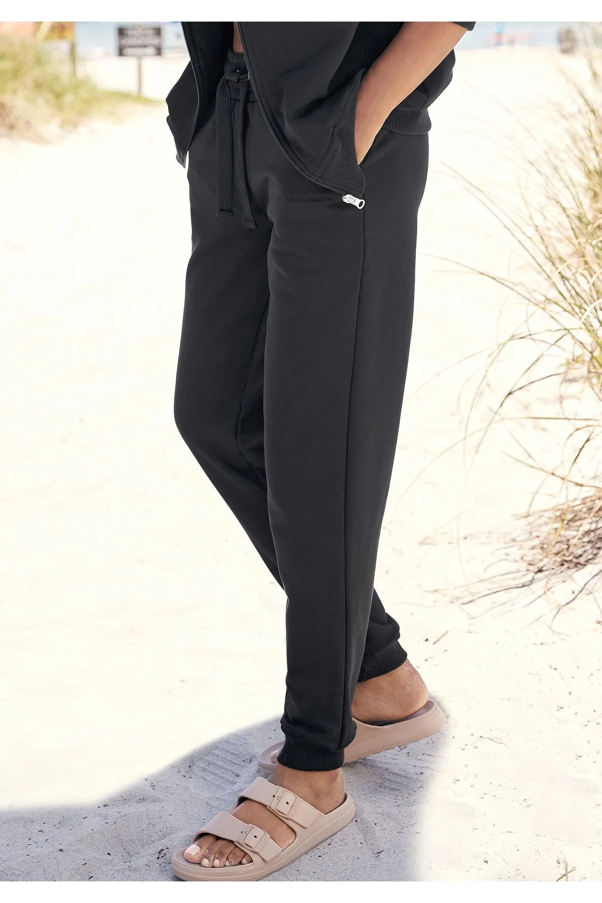 LASCANA  Jogginghose - Schwarz - Relaxed