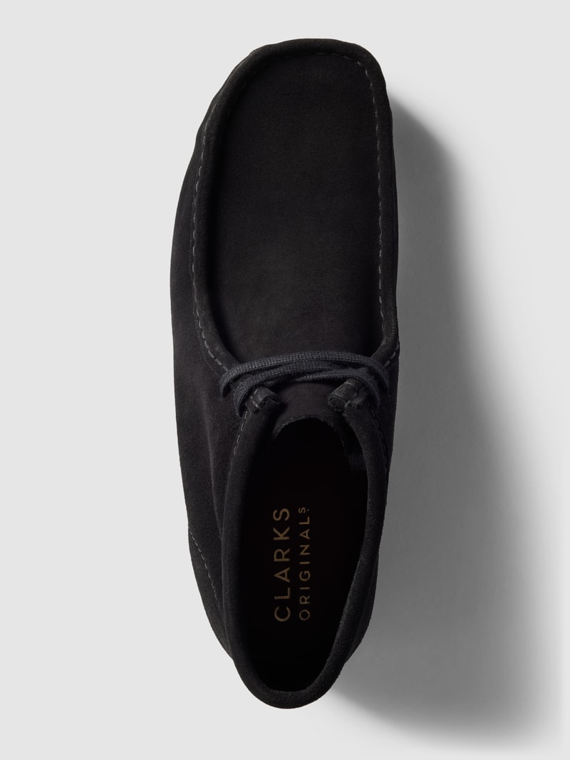 Boots aus echtem Leder Modell 'WALLABEE' in schwarz