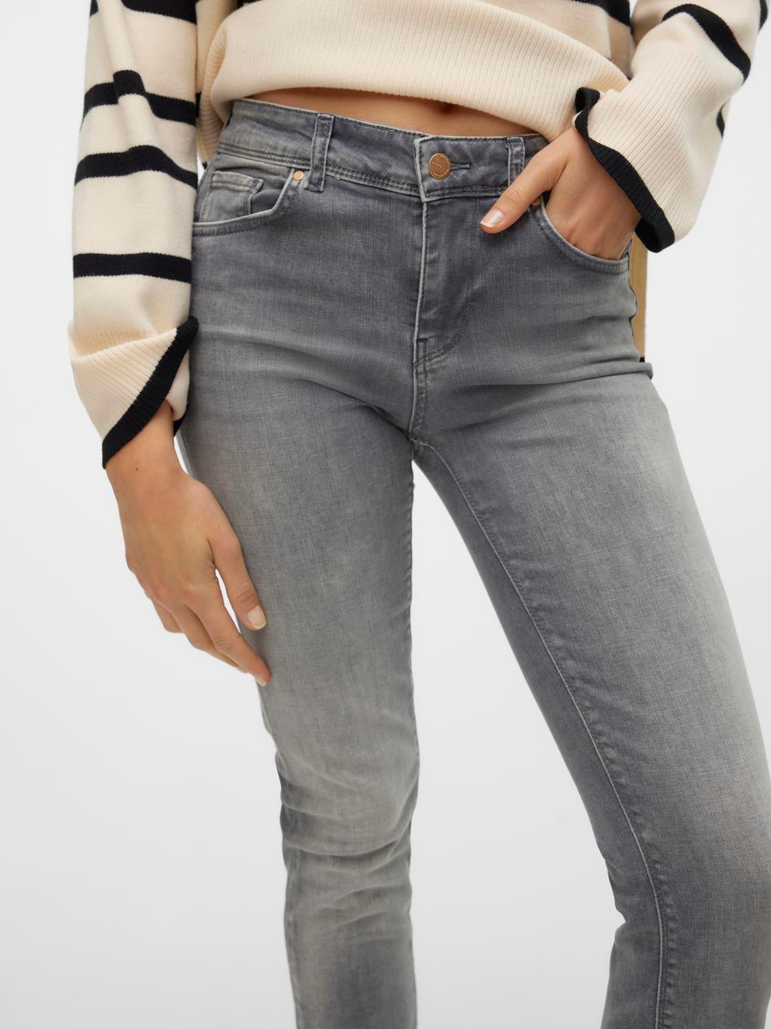 VMLUX Mid Rise Slim Fit Jeans