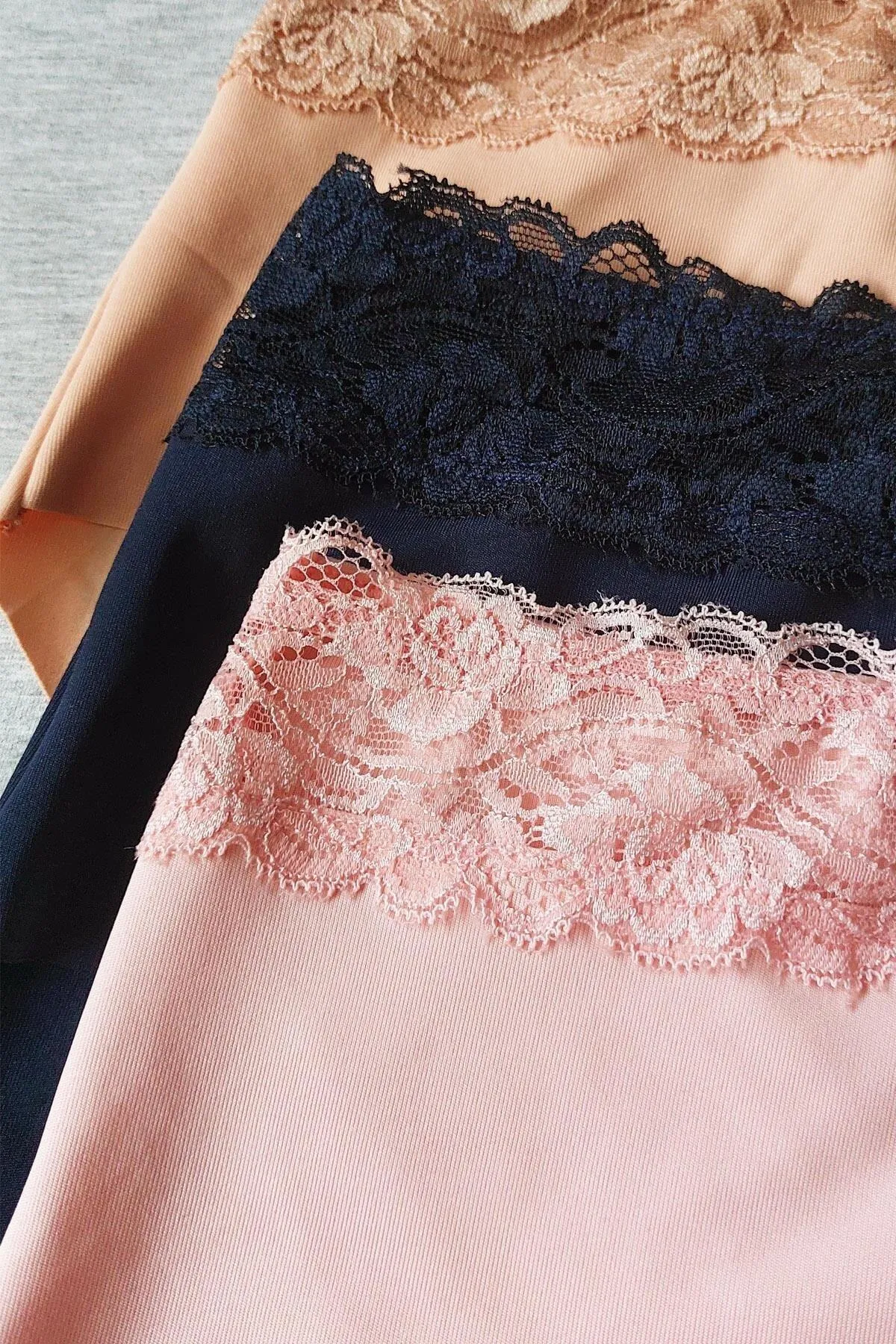 Sensu  Lasergeschnittenes 3-teiliges Höschenset aus Spitze mit hoher Taille für Damen – Kts3105