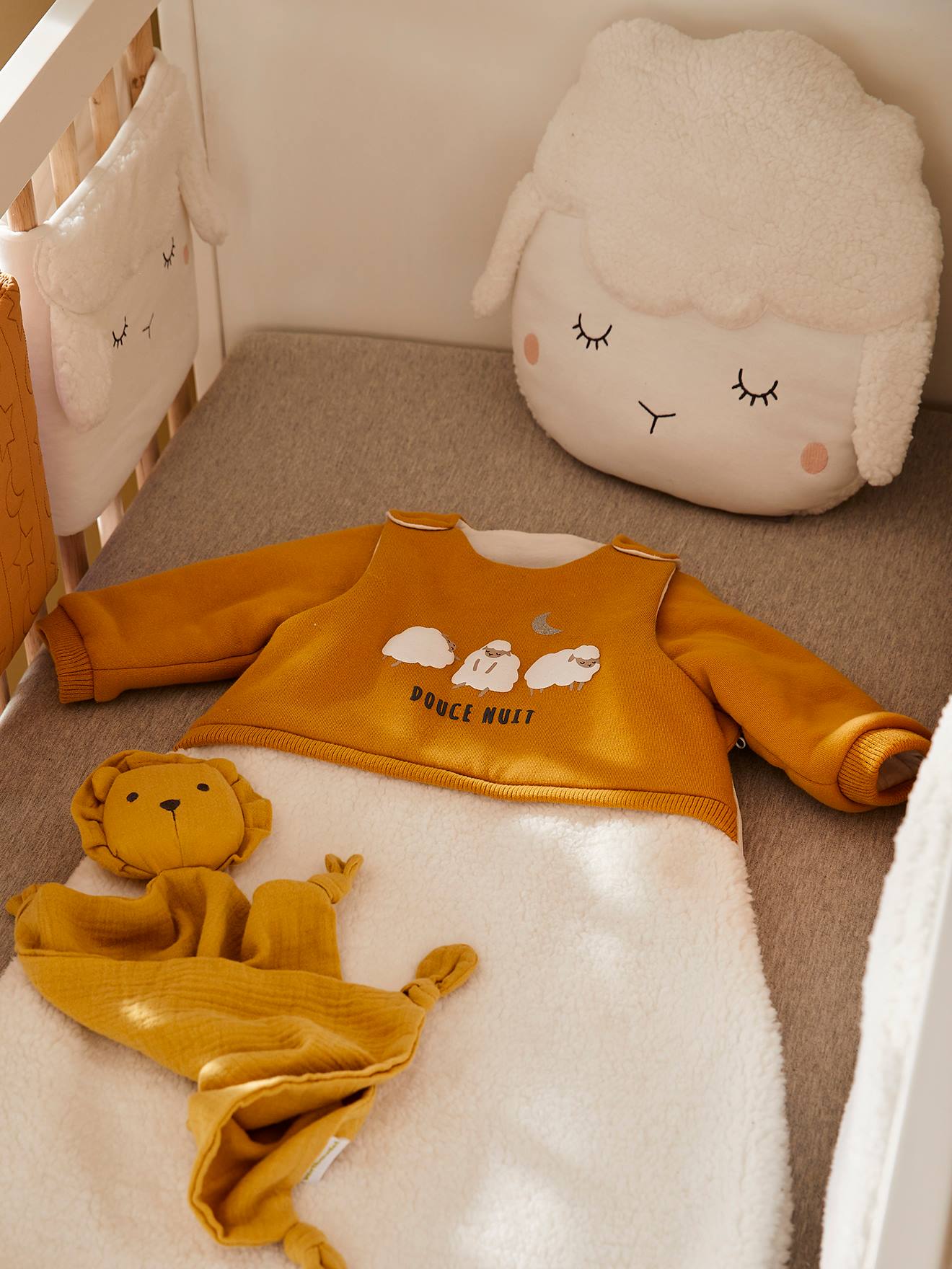 Vertbaudet Kinderzimmer-Kissen SCHÄFCHEN - wollweiß
