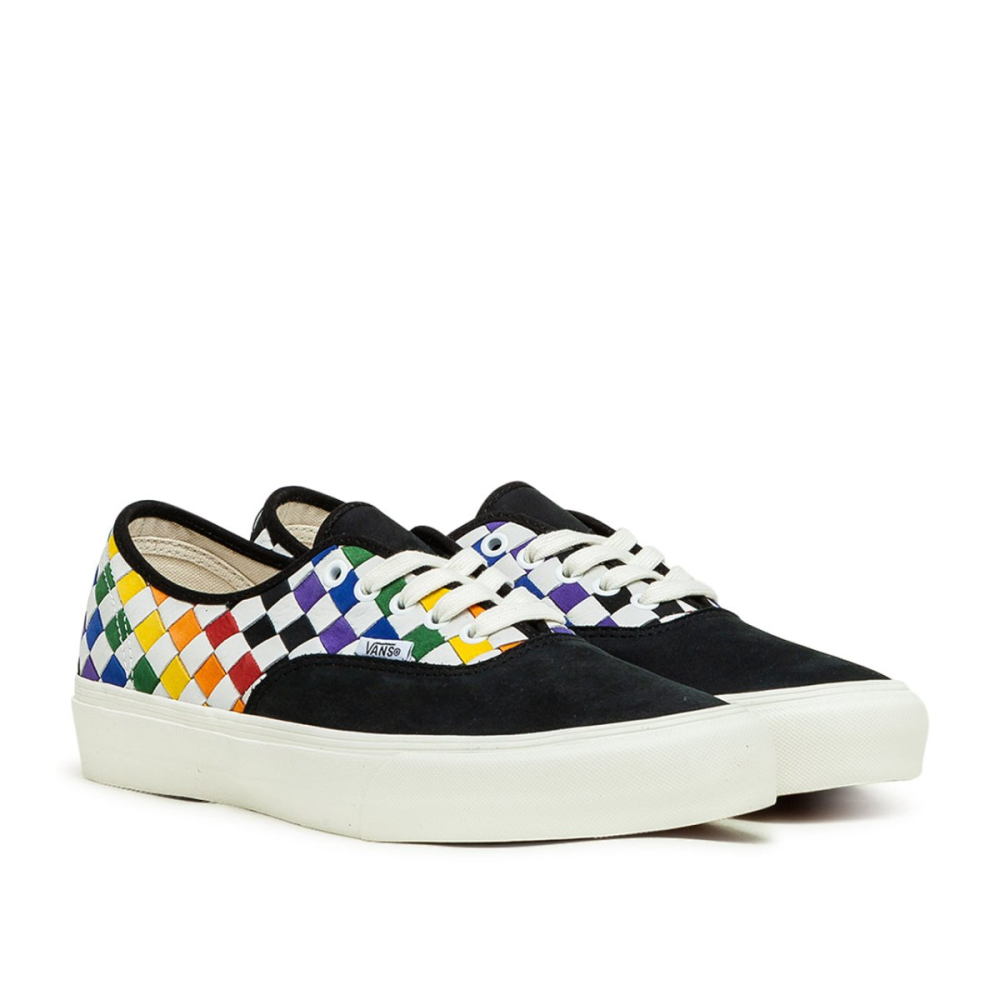Vans UA Authentic LX Pride VN0A4CS45A81 / bunt