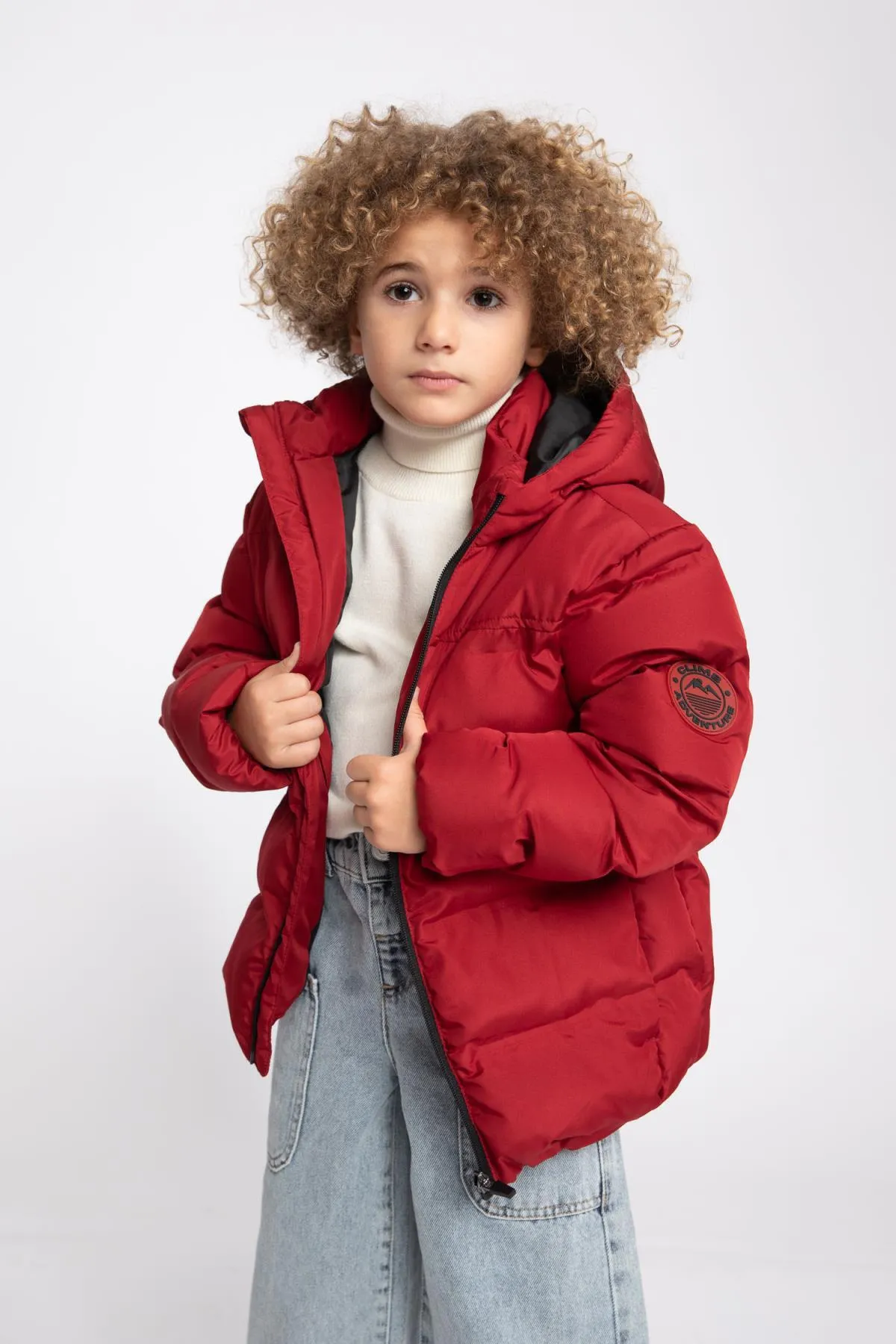 DeFacto  Wasserabweisende Pufferjacke mit Kapuze für Jungen A2246a823wn