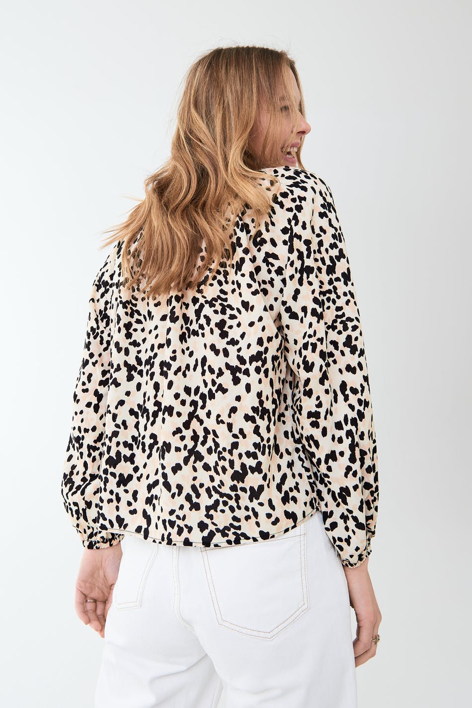 Saga blouse