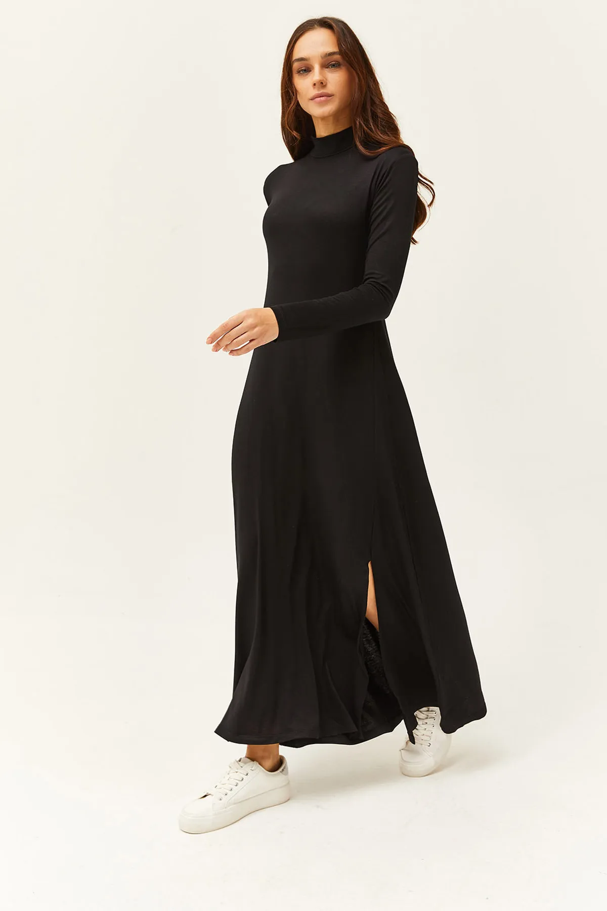 Olalook  Schwarzes halblanges Fisherman-Lycra-Midi-Viskosekleid mit Schlitz für Damen ELB-19001989