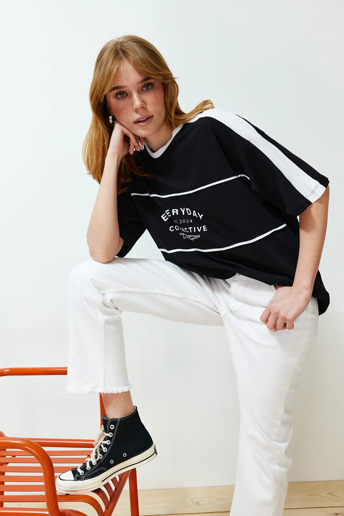 Trendyol Collection  T-Shirt - Schwarz - Oversized