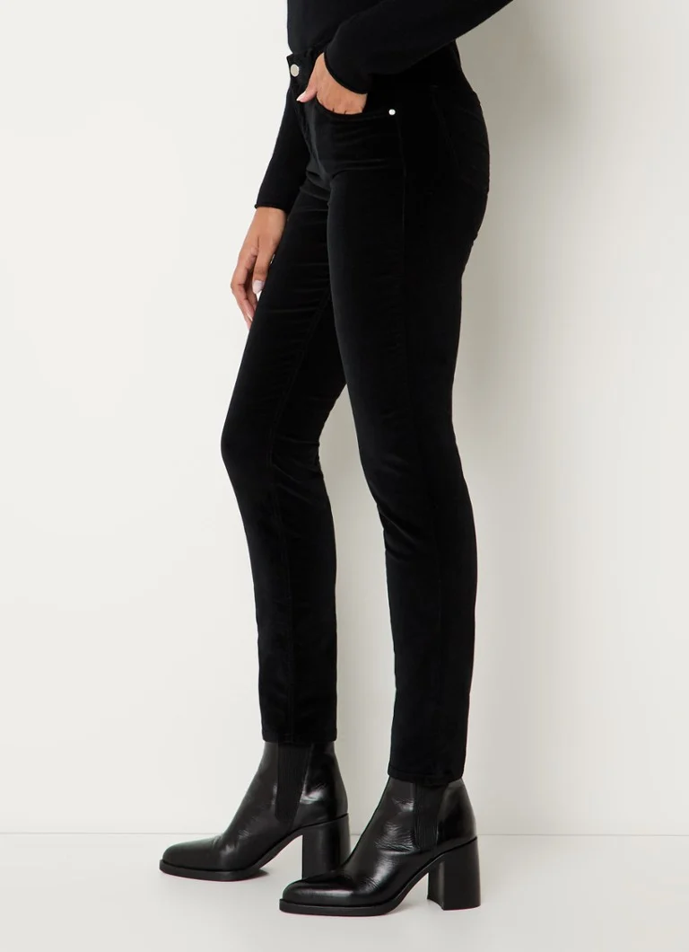 Pantaloni BRAX cu talie înaltă, mulați, din catifea, model Shakira.