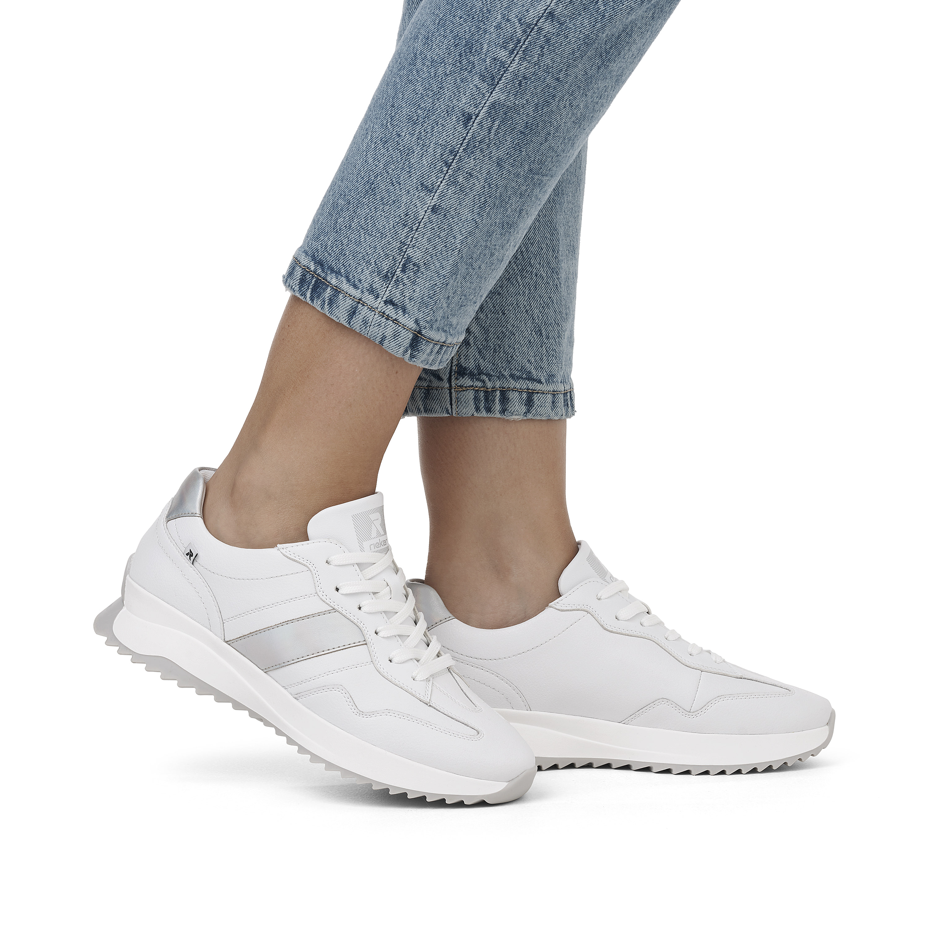Rieker Damen Sneaker Low pearl-white silver-metallic