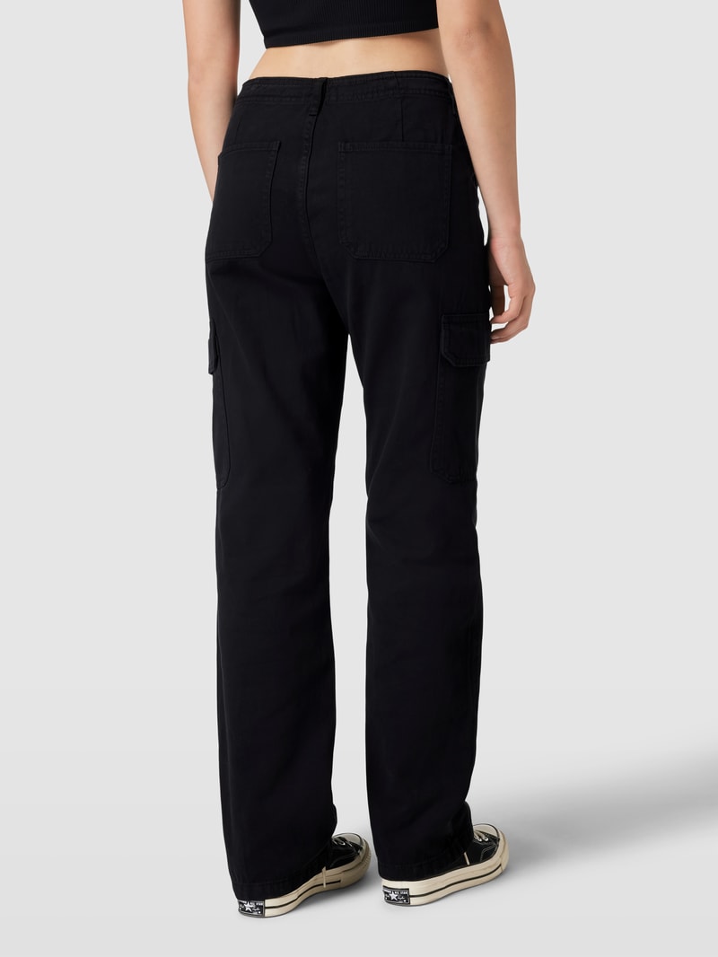 Cargohose mit Gesäßtaschen Modell 'MALFY' in schwarz