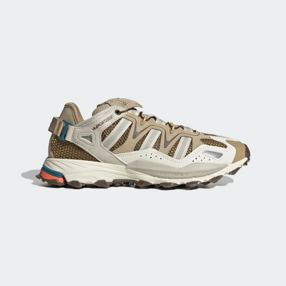 adidas Hyperturf HQ9943 / braun