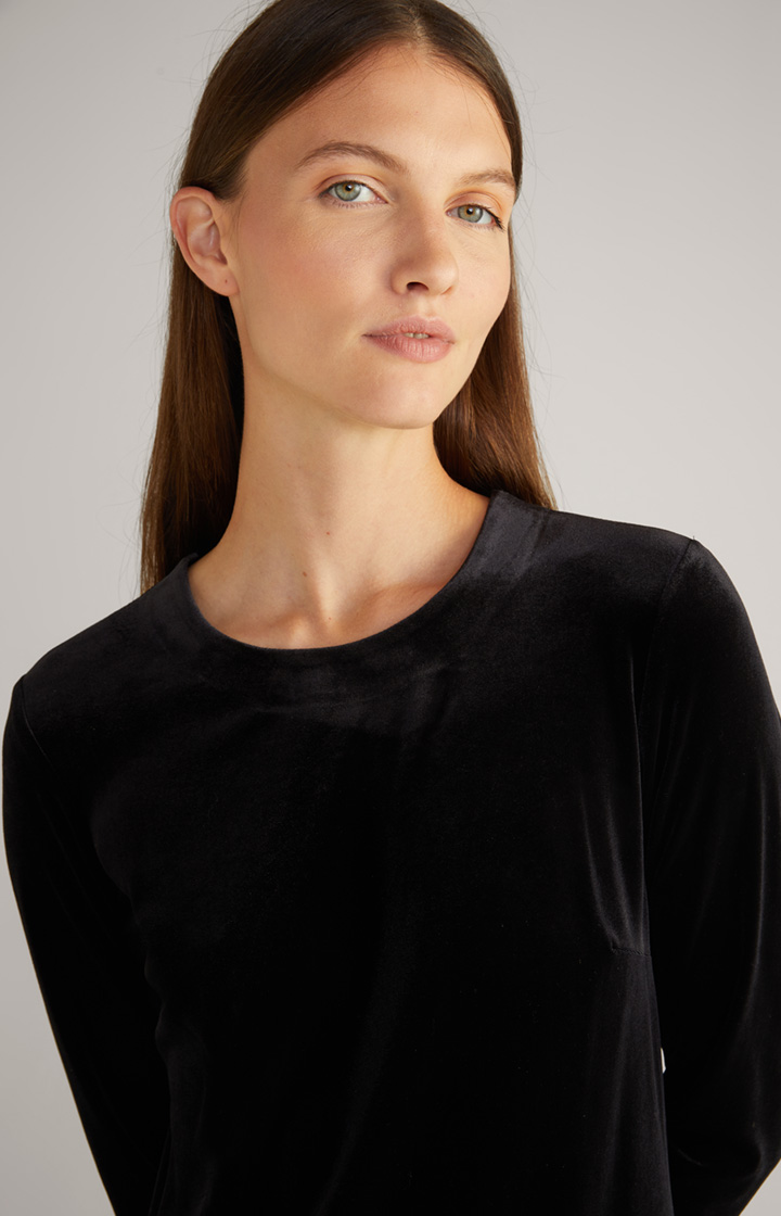 Samt-Kleid in Schwarz