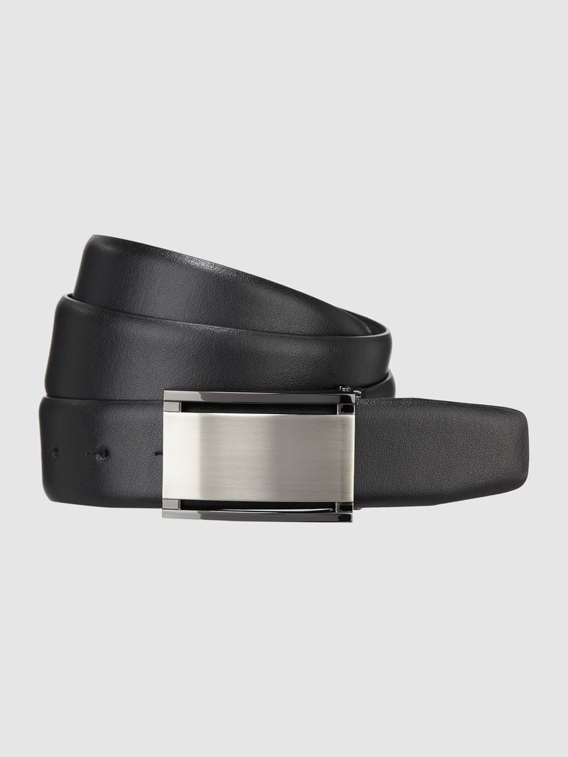 Gürtel mit Pinschließe in schwarz