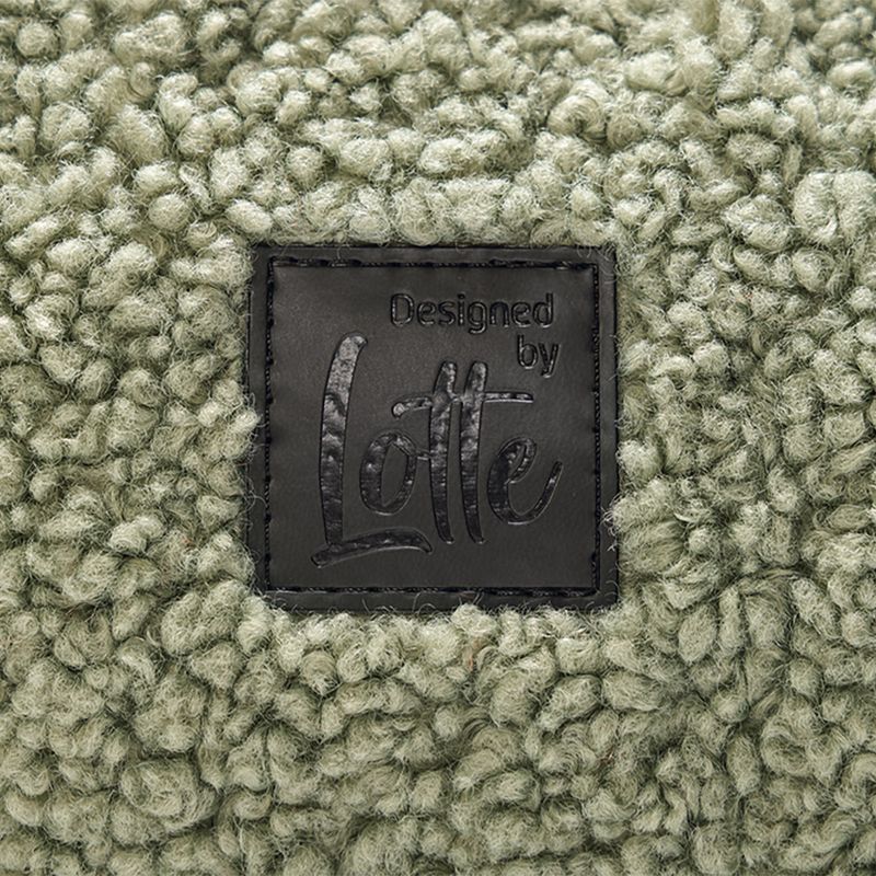Designed by Lotte Ovales Hundekissen Yndis
