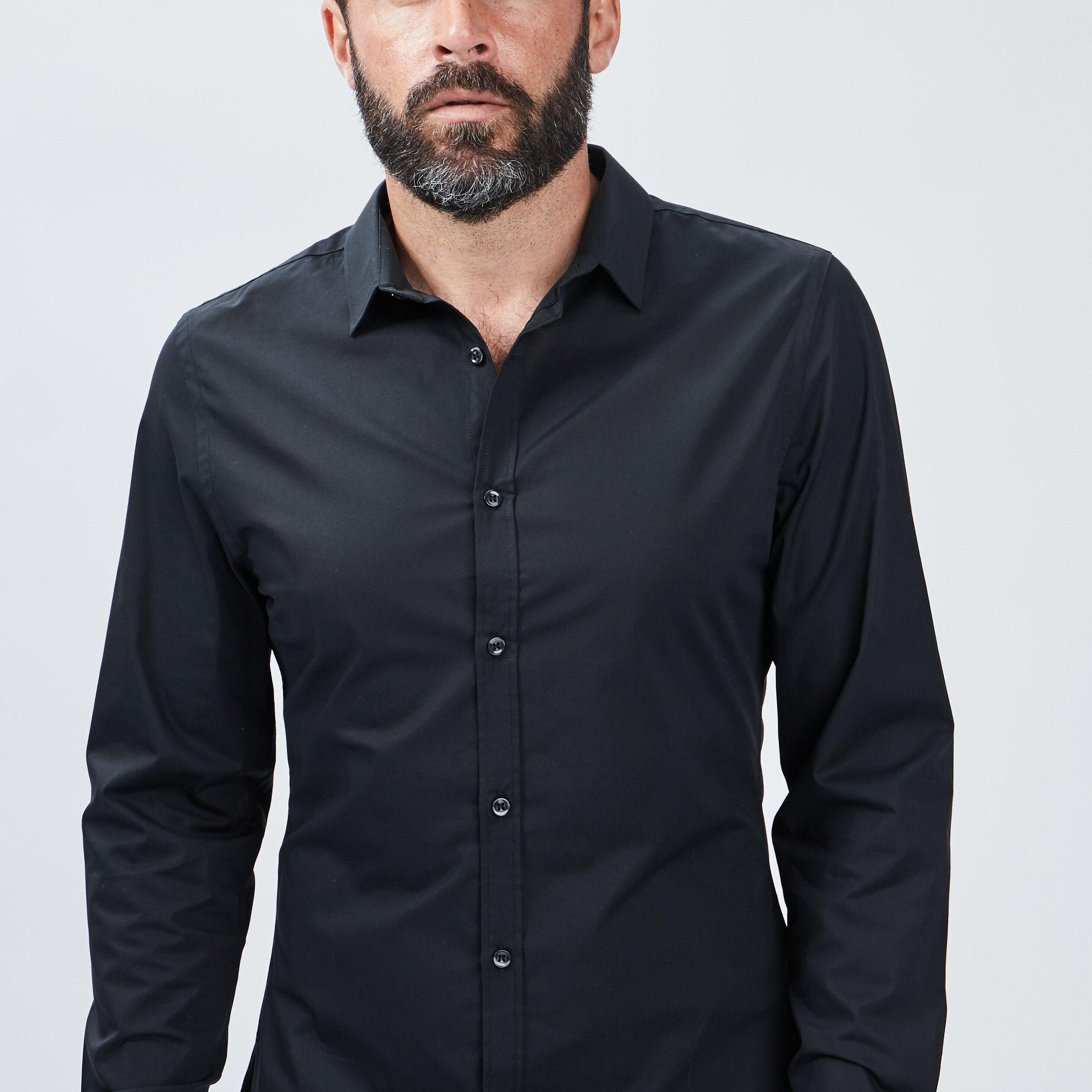 Chemise basique ajustée manches longues noir homme | La Halle