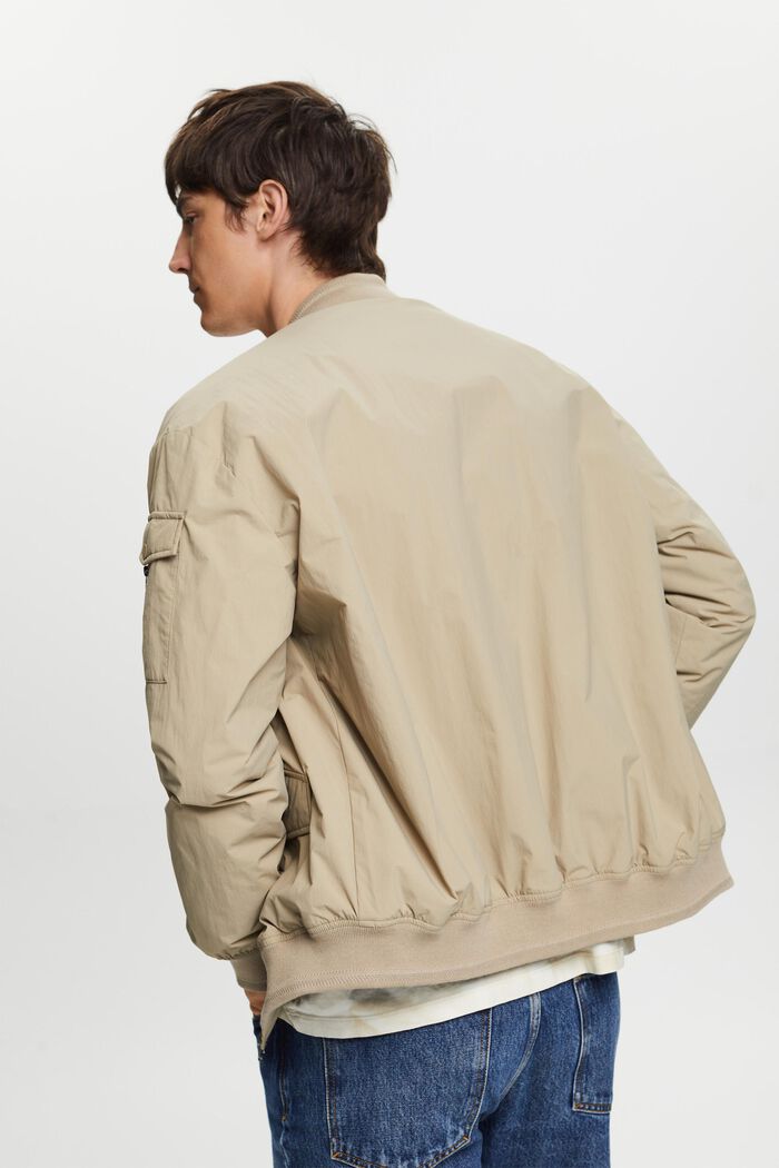 Recycelt: Jacke im Bomber-Stil