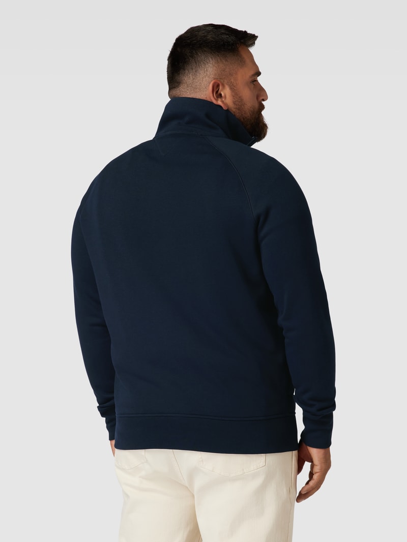 PLUS SIZE Steppjacke mit Stehkragen in marineblau