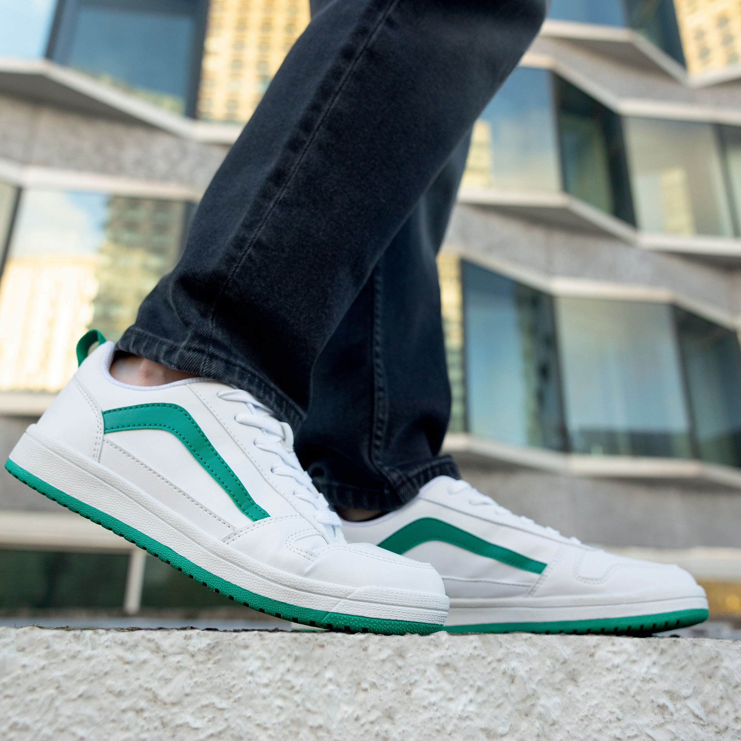 Tennis à lacets Liberto blanc homme | La Halle