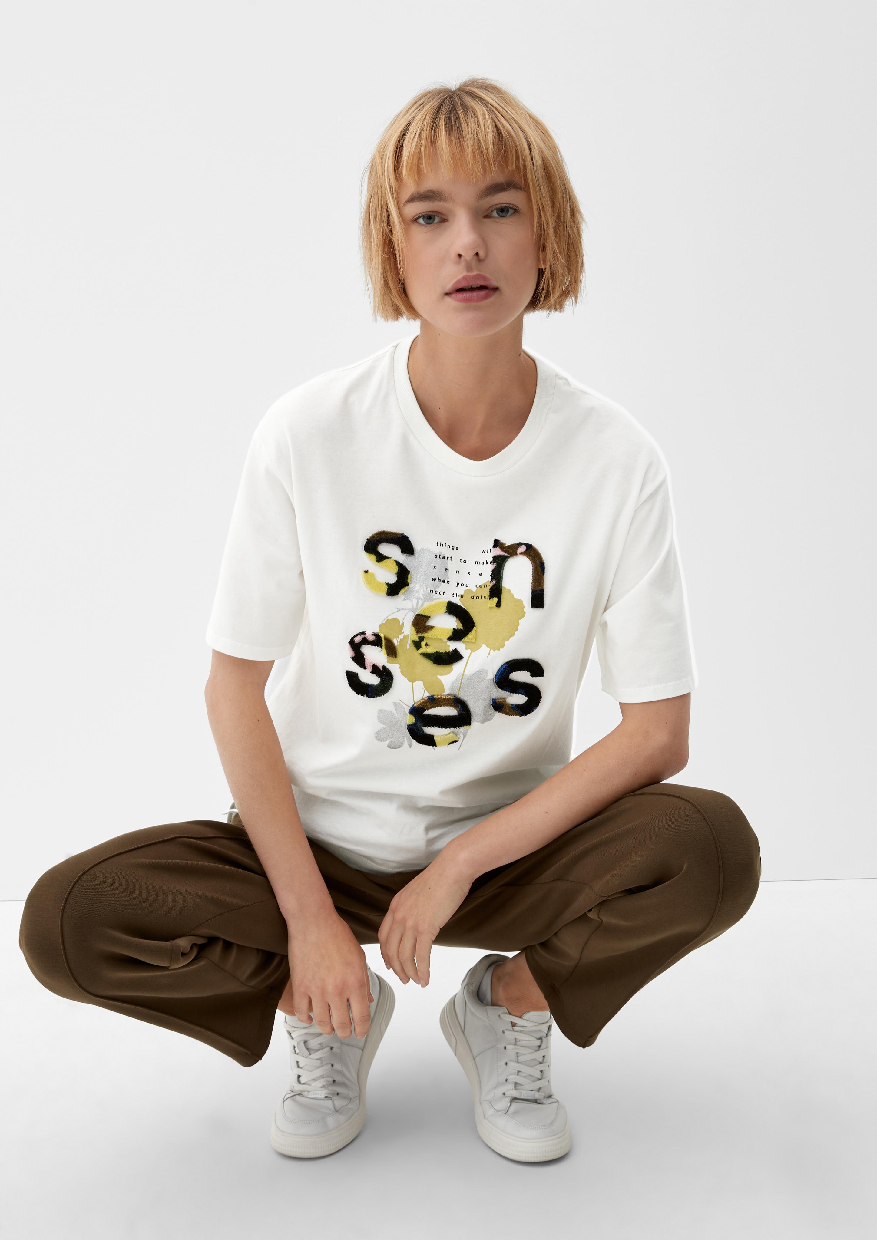 Bedrucktes T-Shirt aus Baumwolle  2122520-02D0