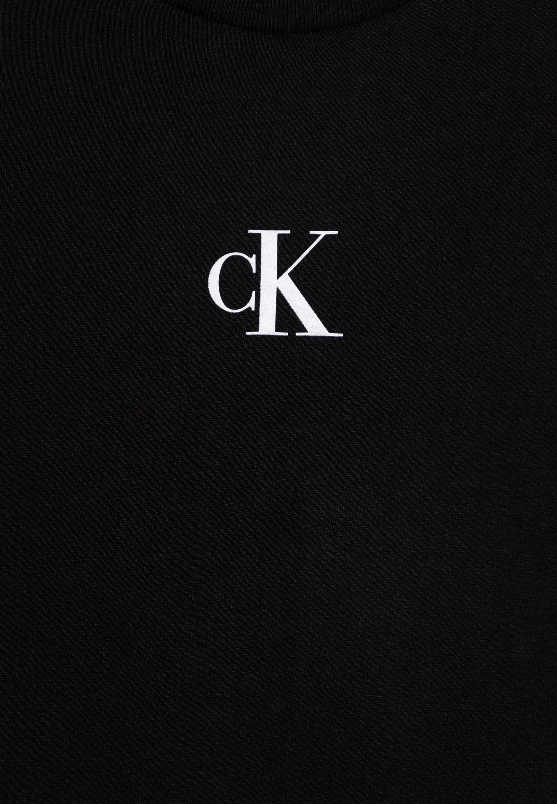 Camiseta de manga larga con el logotipo de Calvin Klein Jeans
