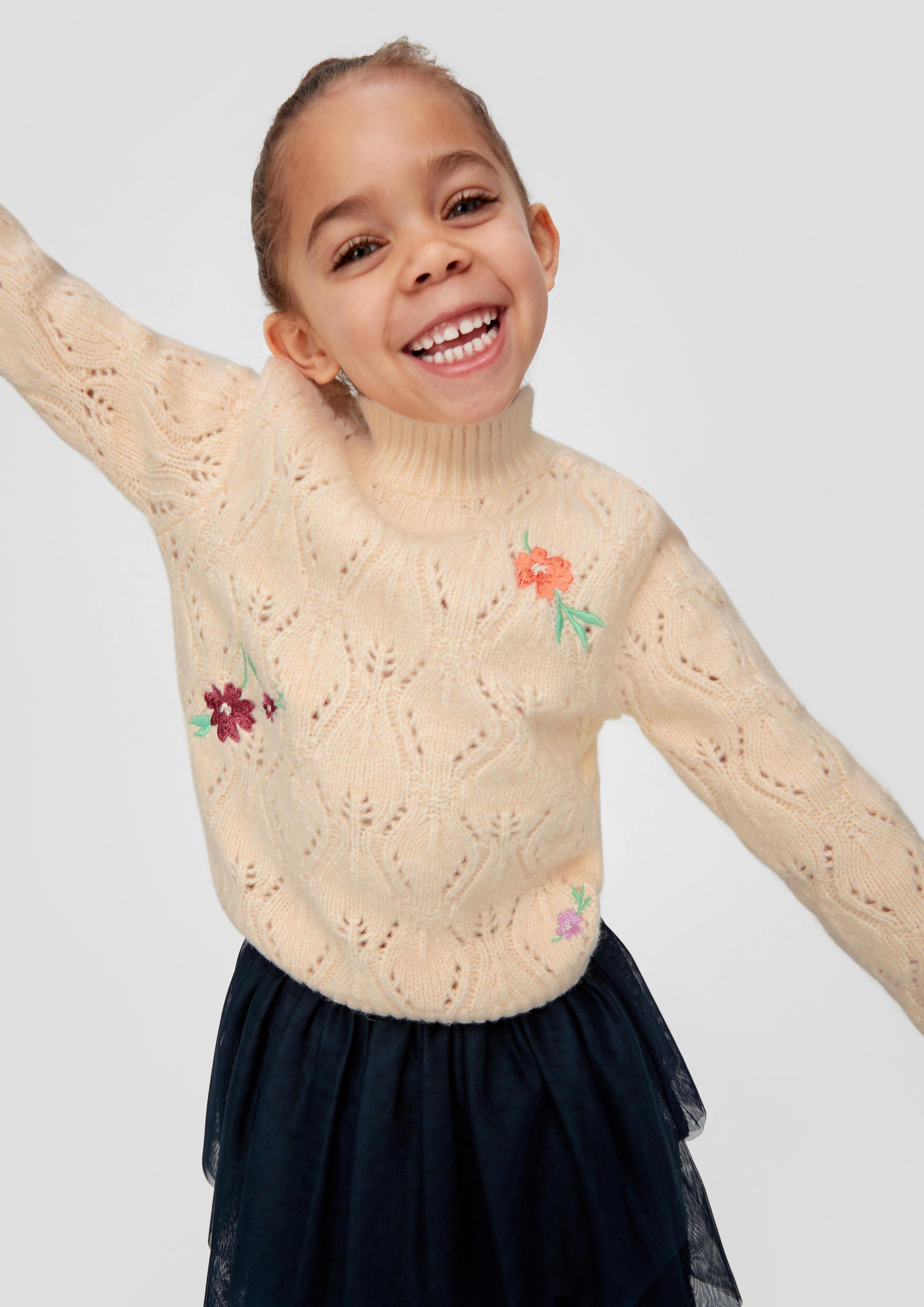 Pullover mit Blüten-Stickerei  2133916-0805