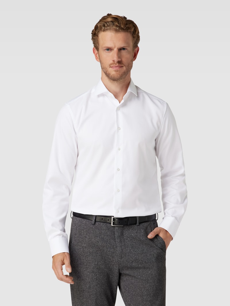 Slim Fit Business-Hemd mit Haifischkragen in weiß
