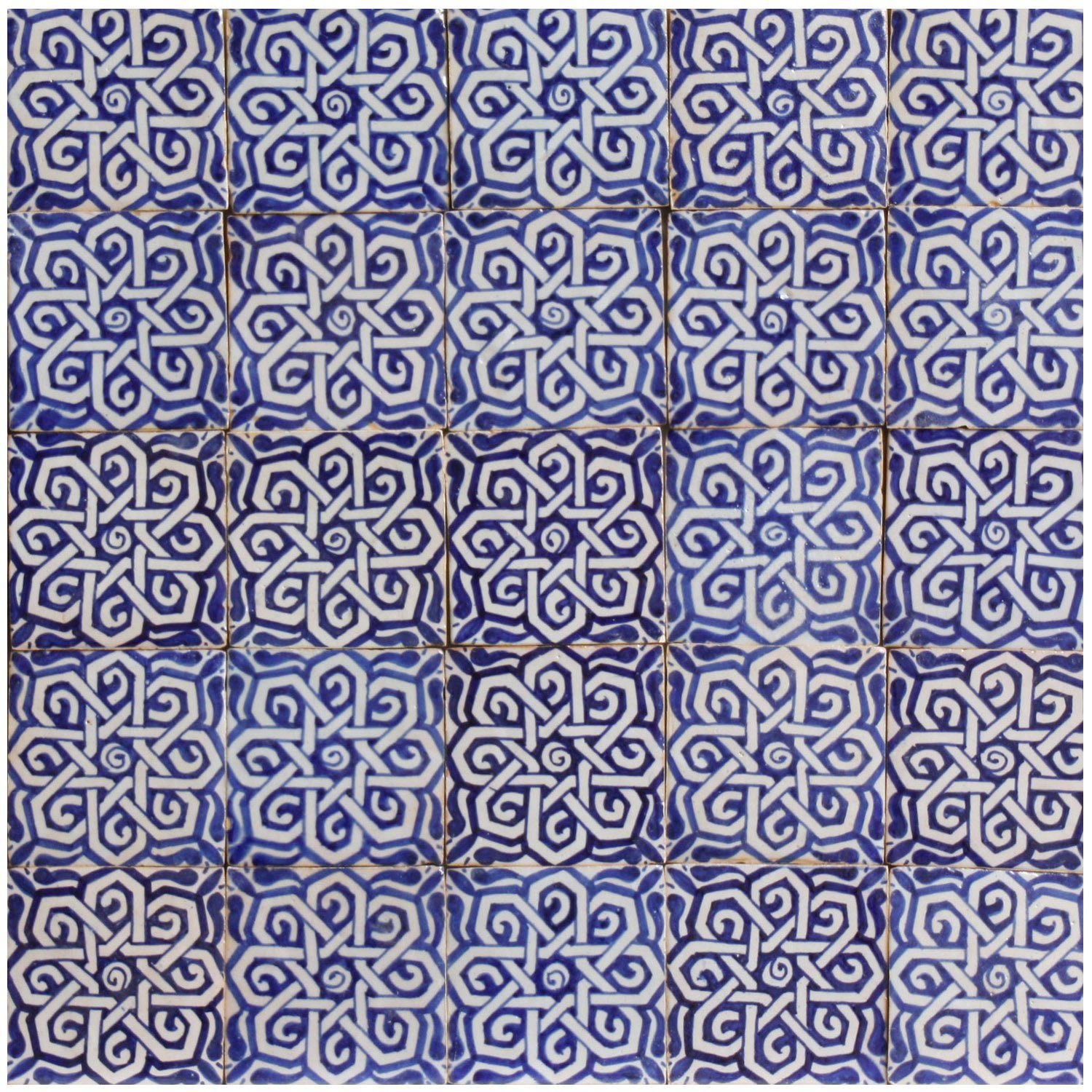 Casa Moro Keramik Wandfliese Marokkanische Fliese Farah 10x10 cm kunstvoll von Hand bemalt, Blau und Weiß, Kunsthandwerk aus Marokko FL7050