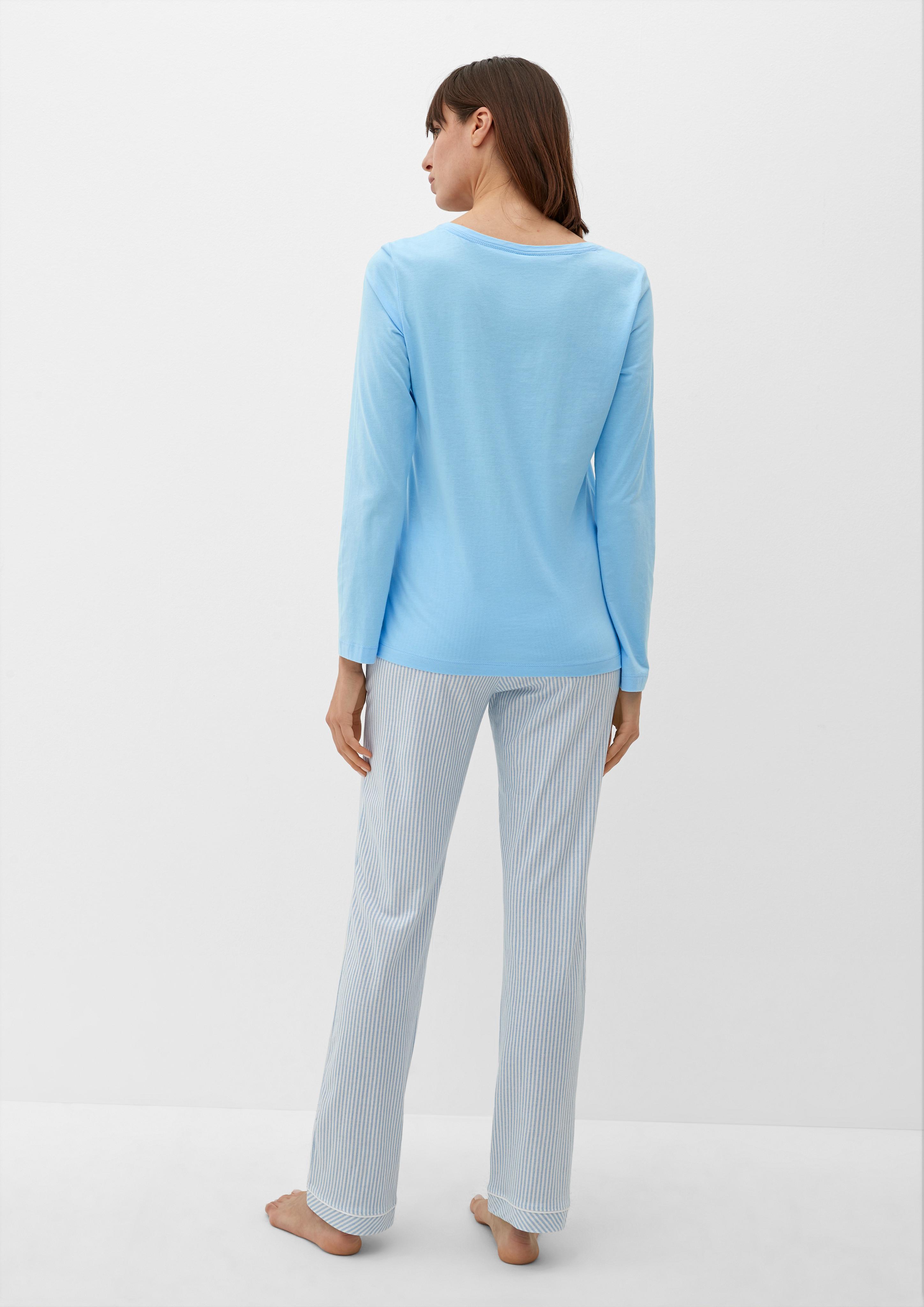 Weiches Pyjamaoberteil  6008017-5300