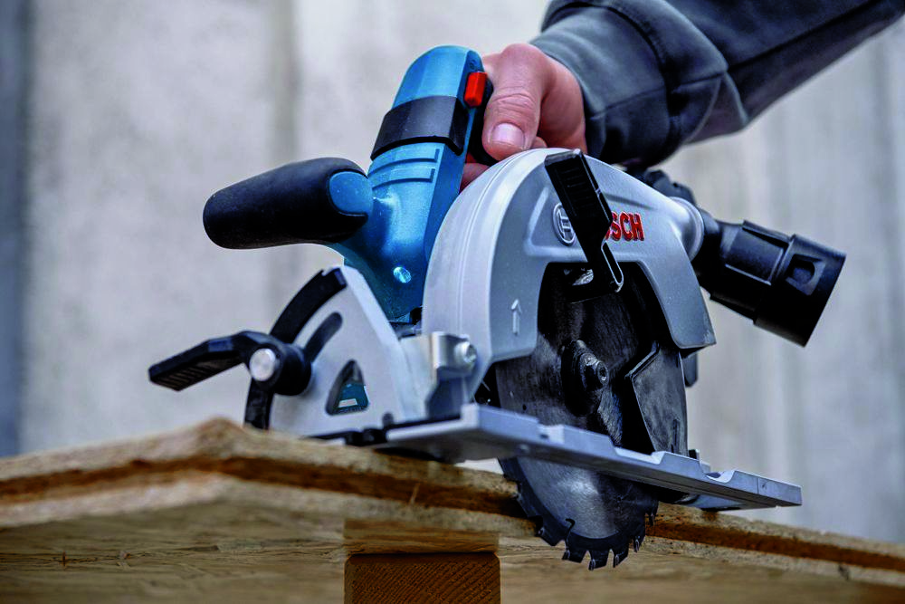 Bosch modra 06016C1102 GKS18V-57-2 L krožna žaga 18 V 5,5 Ah ProCore v L-Boxxu