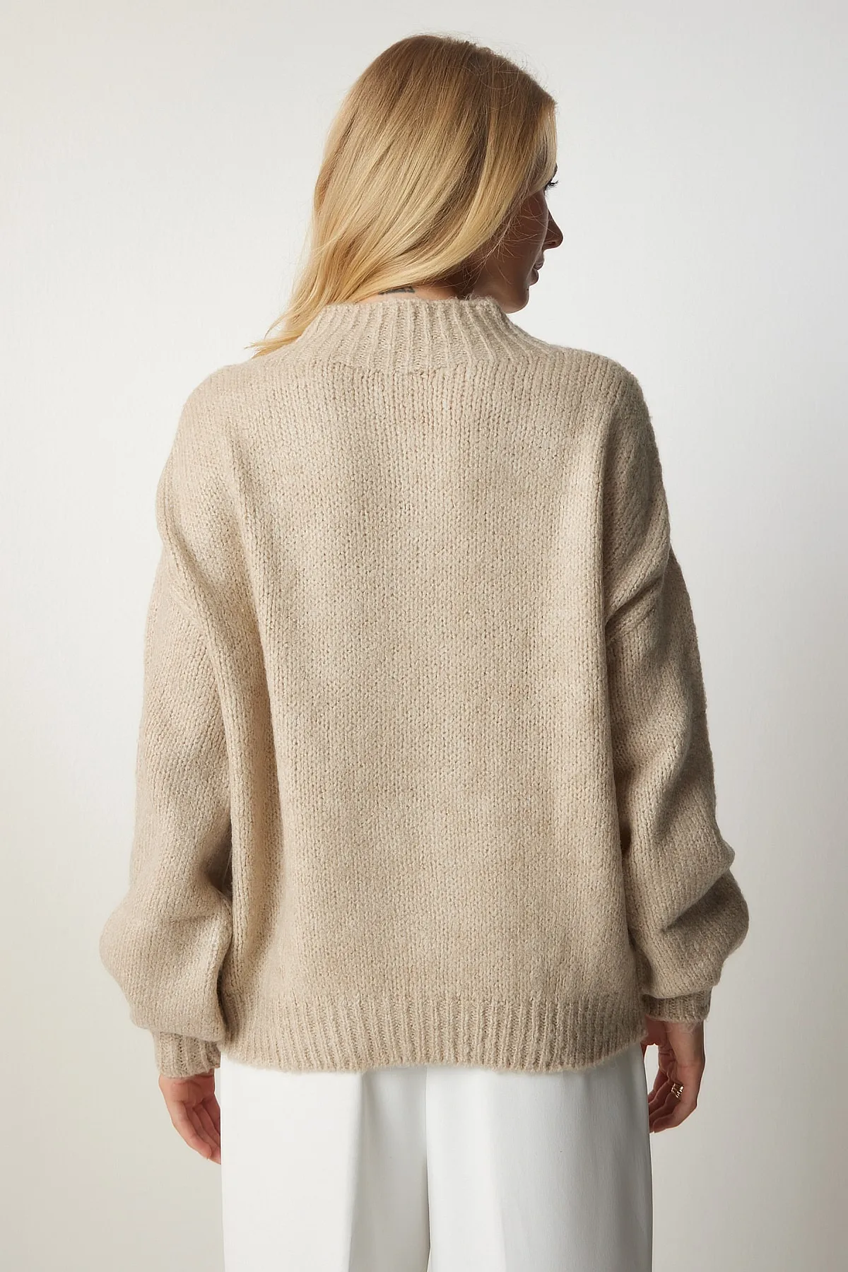 Happiness İstanbul  Damen Basic Strickpullover mit Stehkragen in Stein MX00127