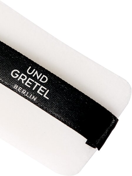 UND GRETEL Ilge Translucent Powder Clear Puderquaste