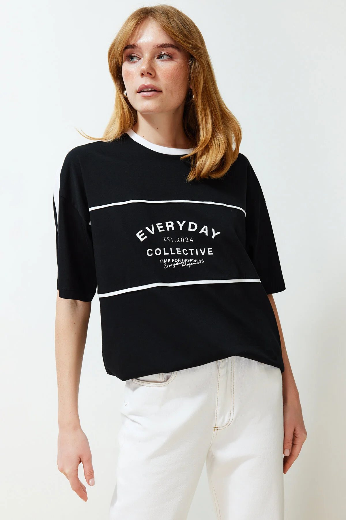 Trendyol Collection  T-Shirt - Schwarz - Oversized