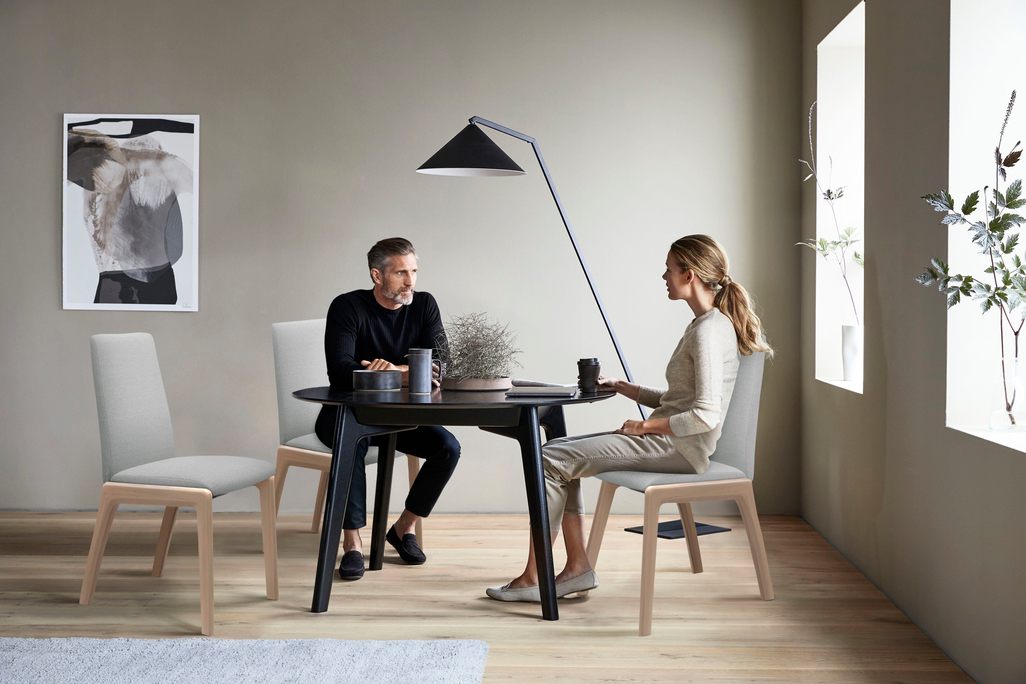 Stressless® Polsterstuhl Laurel, Low Back, Größe M, mit abgerundeten Beinen in Eiche gekalkt