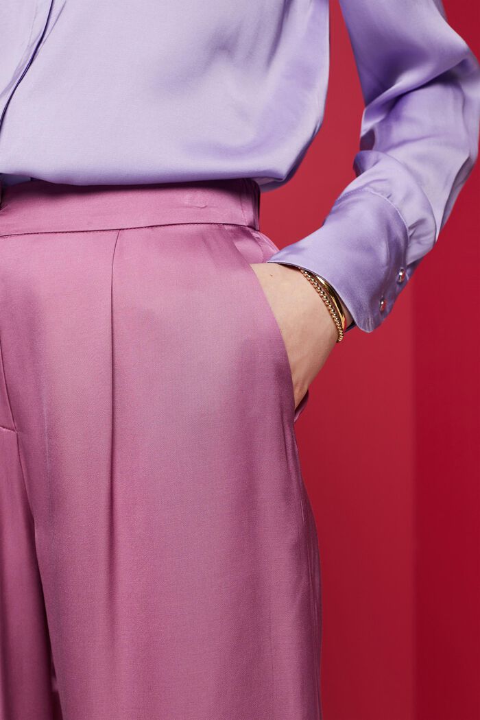 Pants woven