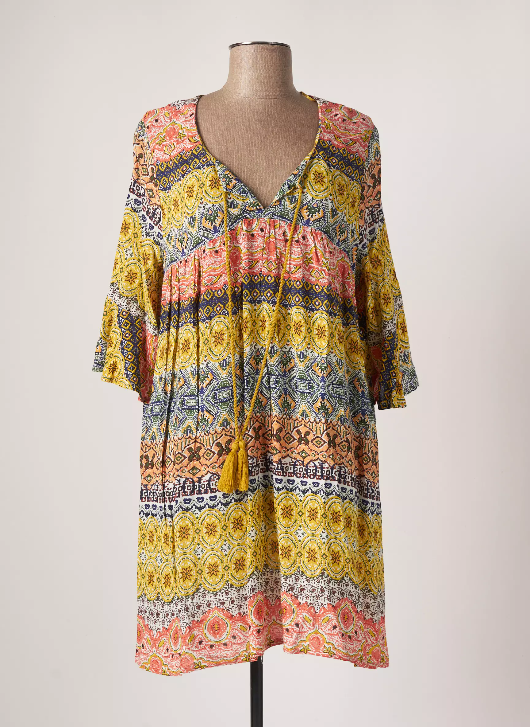 Senoretta Robes Courtes Femme couleur jaune