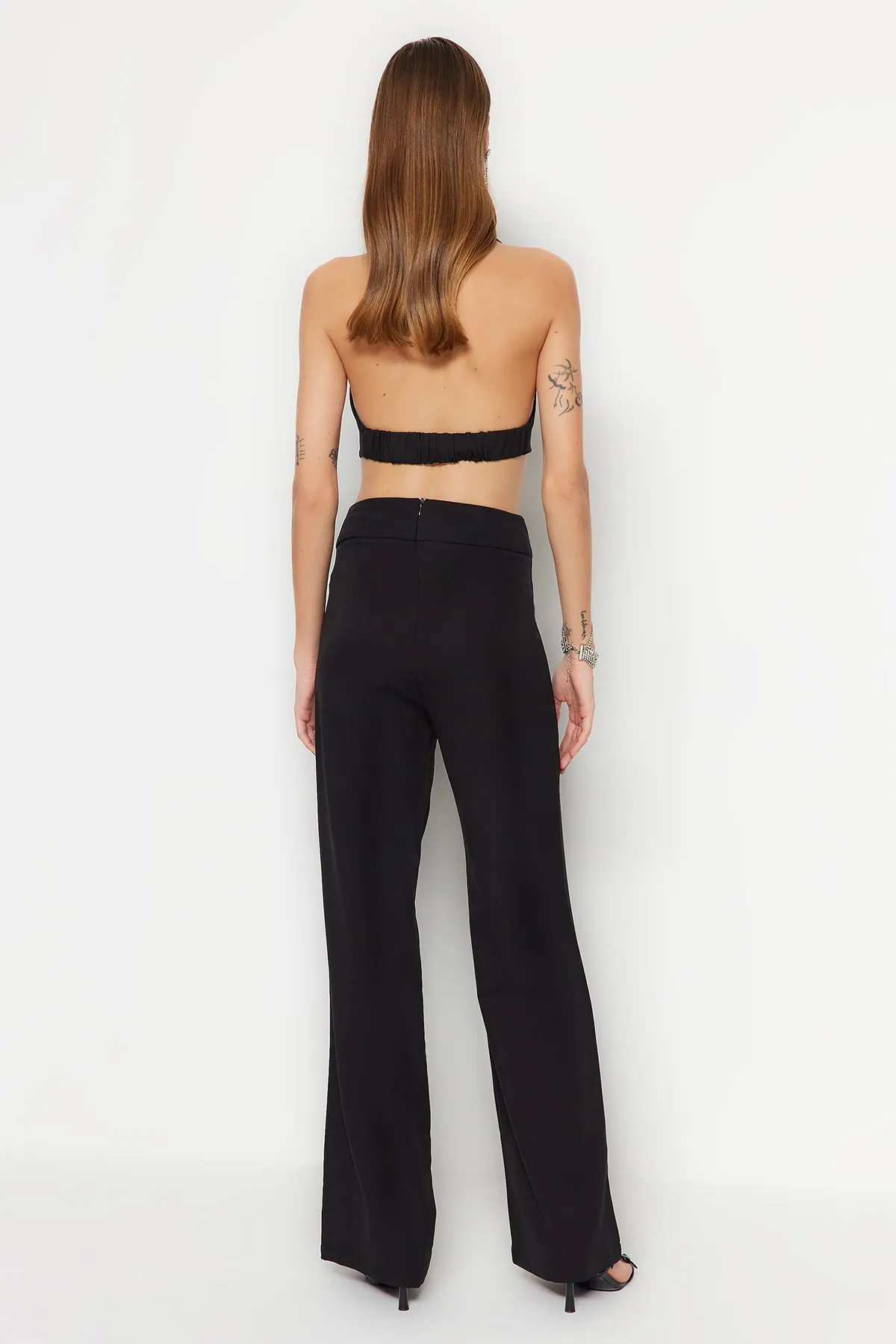 Trendyol Collection  Schwarze gewebte Hose TPRSS23PL00023