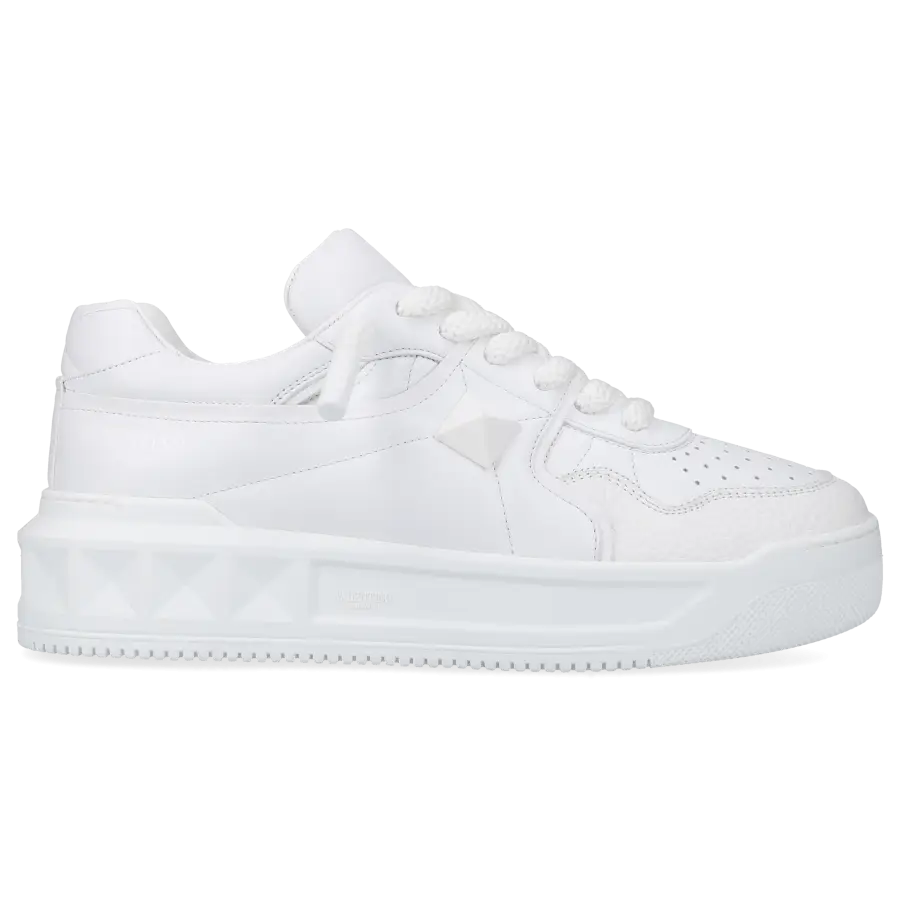 Valentino Garavani - Sneaker low ONE STUD XL Nappaleder - weiß