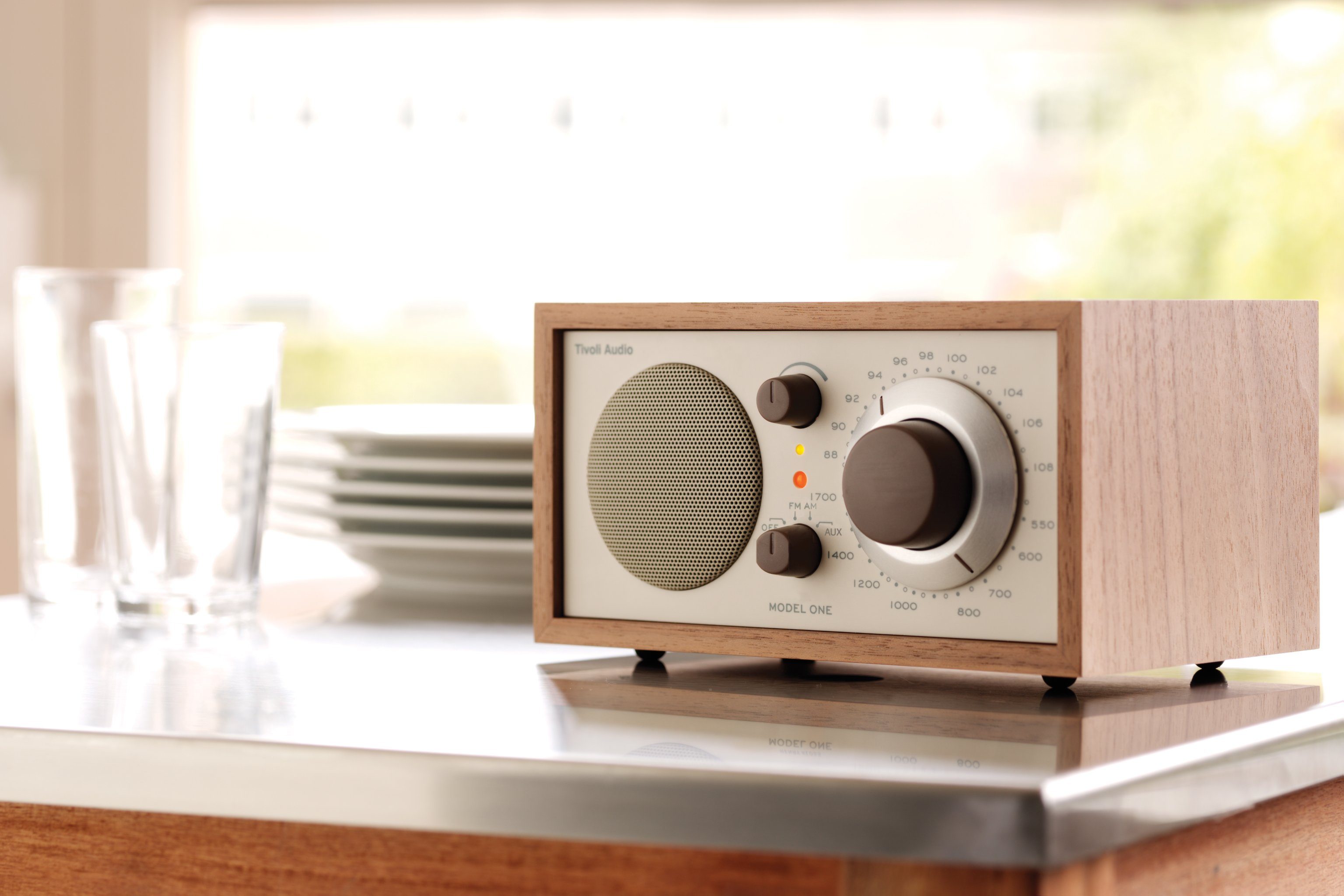 Tivoli Audio Model One Küchen-Radio (FM-Tuner, Küchen-Radio, Retro-Optik, Echtholz-Gehäuse)