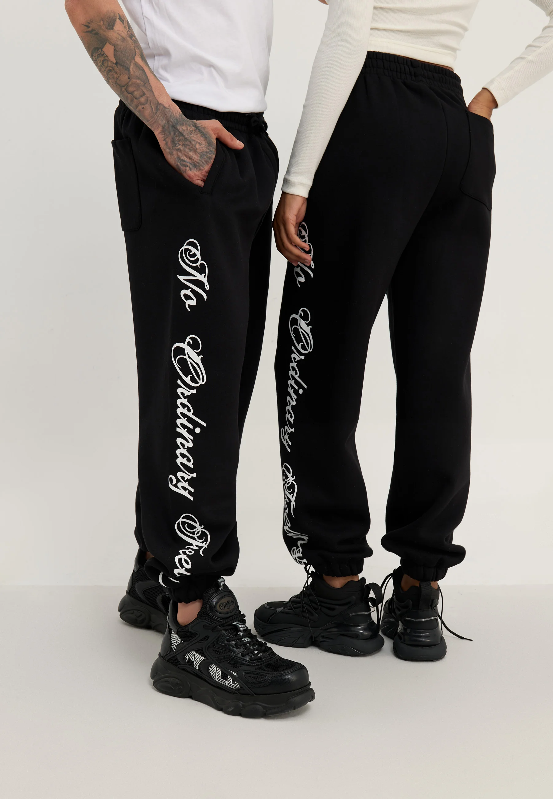 YOURTURN UNISEX - Pantalones deportivos