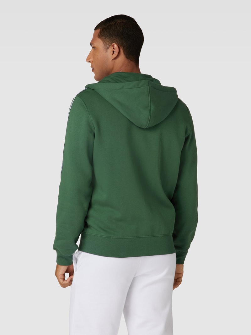 Sweatjacke mit Kapuze in grün