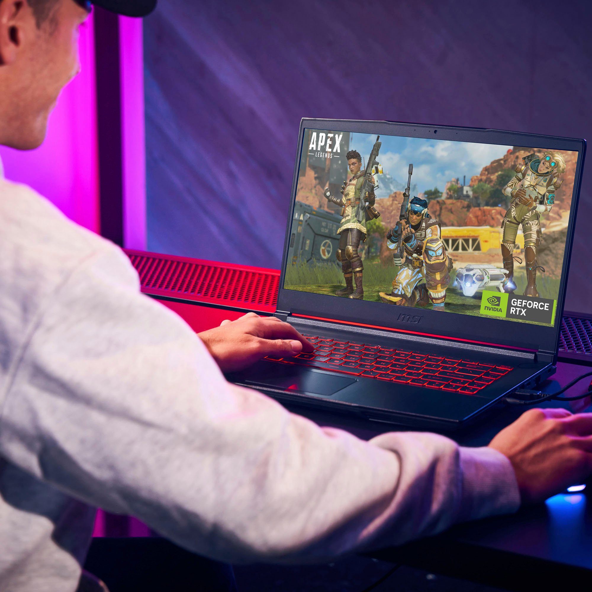 MSI Thin GF63 12UC-822 Gaming-Notebook (39,6 cm/15,6 Zoll, Intel Core i5 12450H, GeForce RTX 3050, 512 GB SSD)