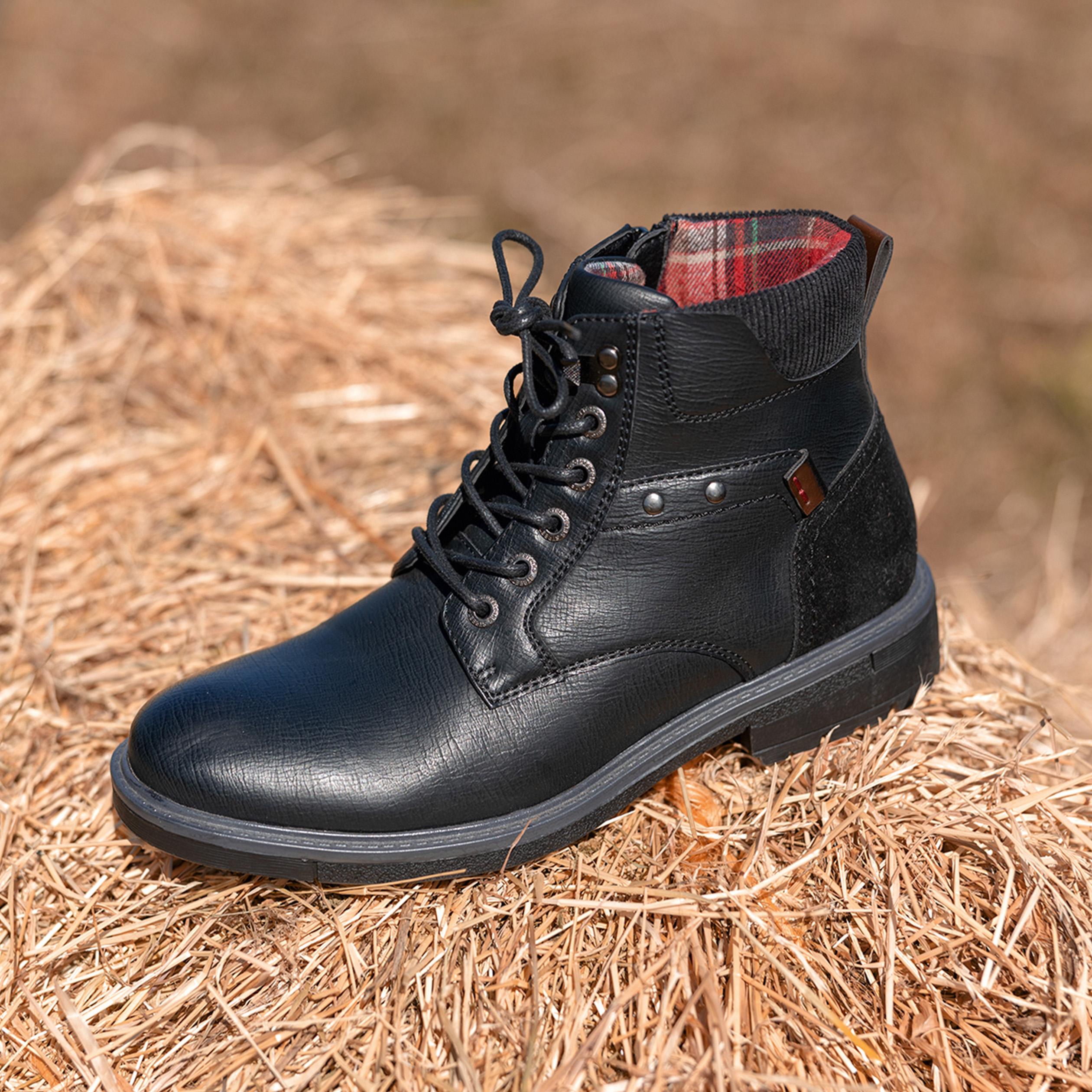 Bottines crantées zippées noir homme | La Halle