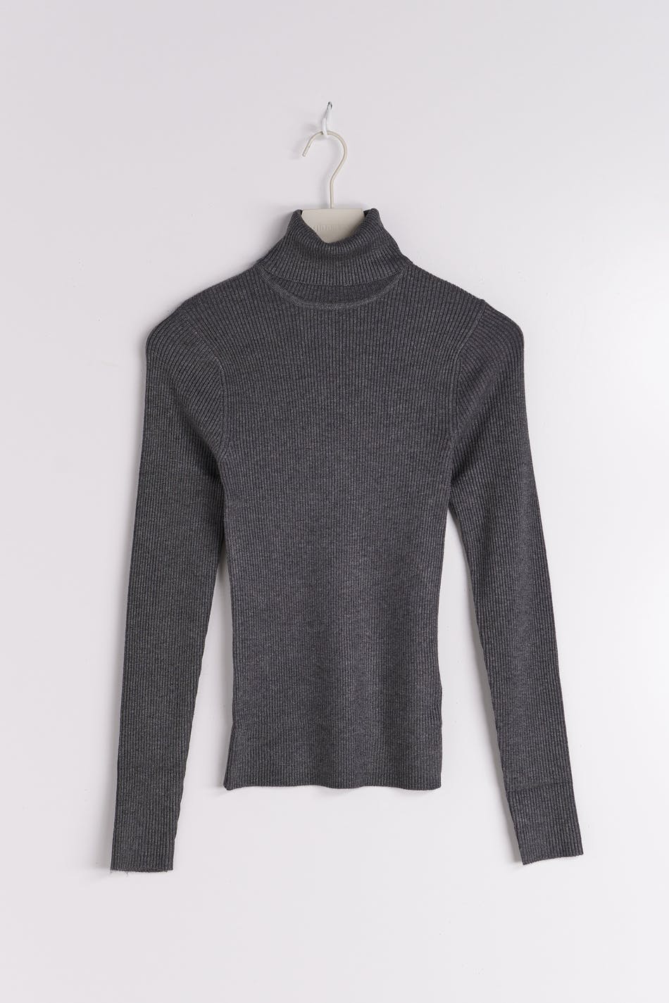Knitted turtleneck top