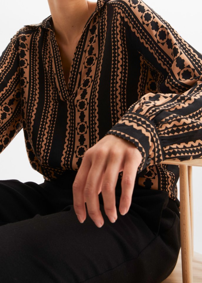 Bluse mit Kragen