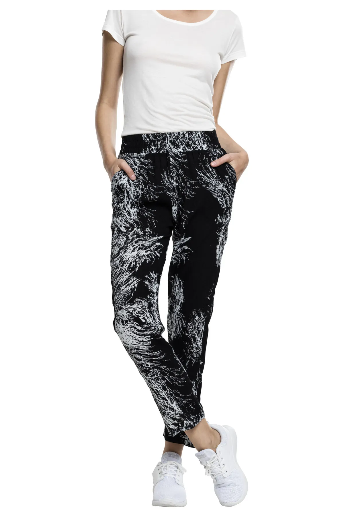 Urban Classics  Jogginghose - Schwarz - Straight