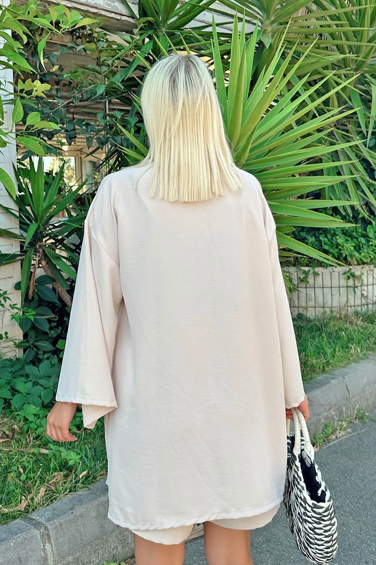 Swist  Beige Kimono-Shorts Damen Ayrobin Bottom-Top-Set