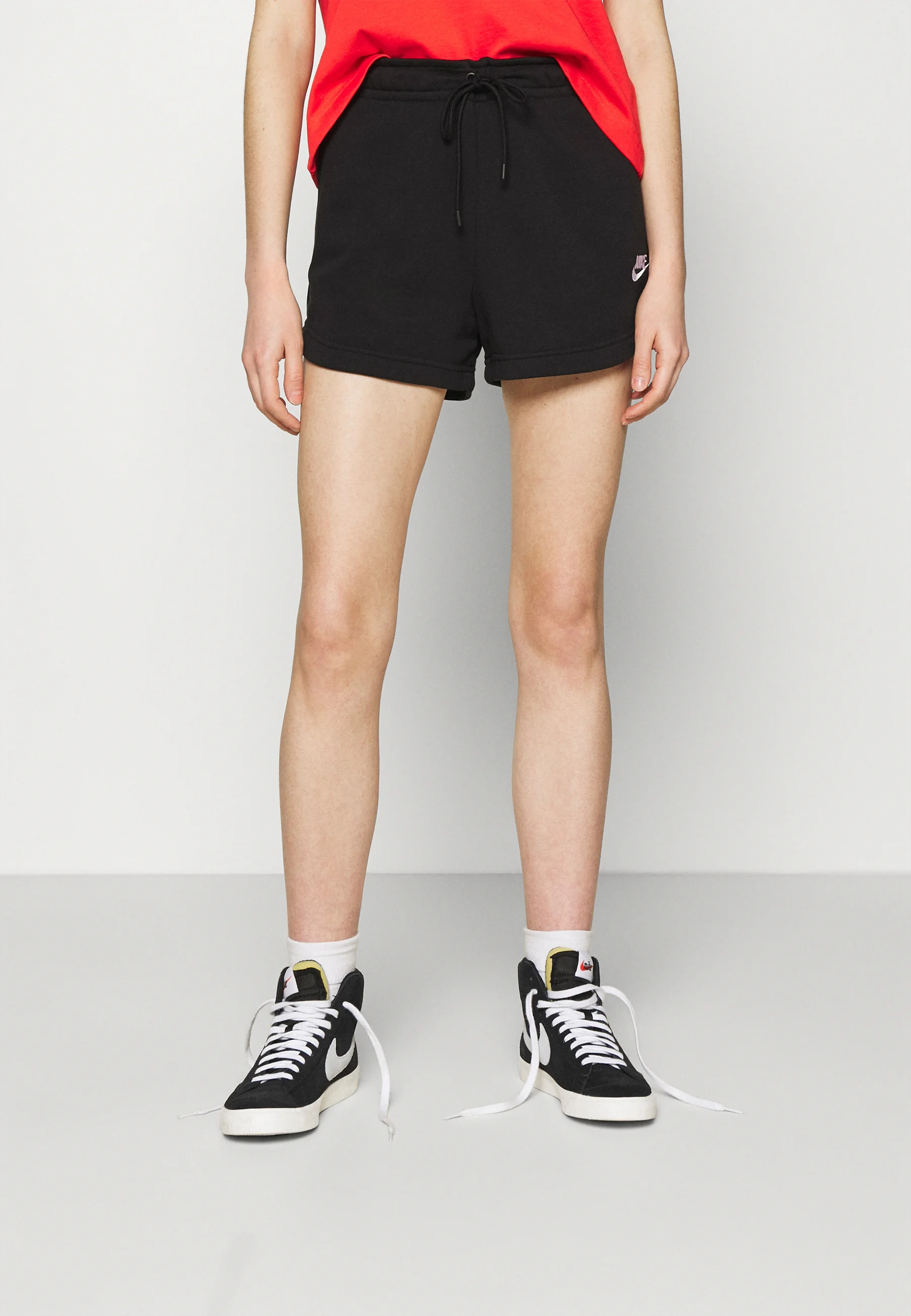 Nike Sportswear W NSW ESSNTL SHORT FT - Pantalones cortos