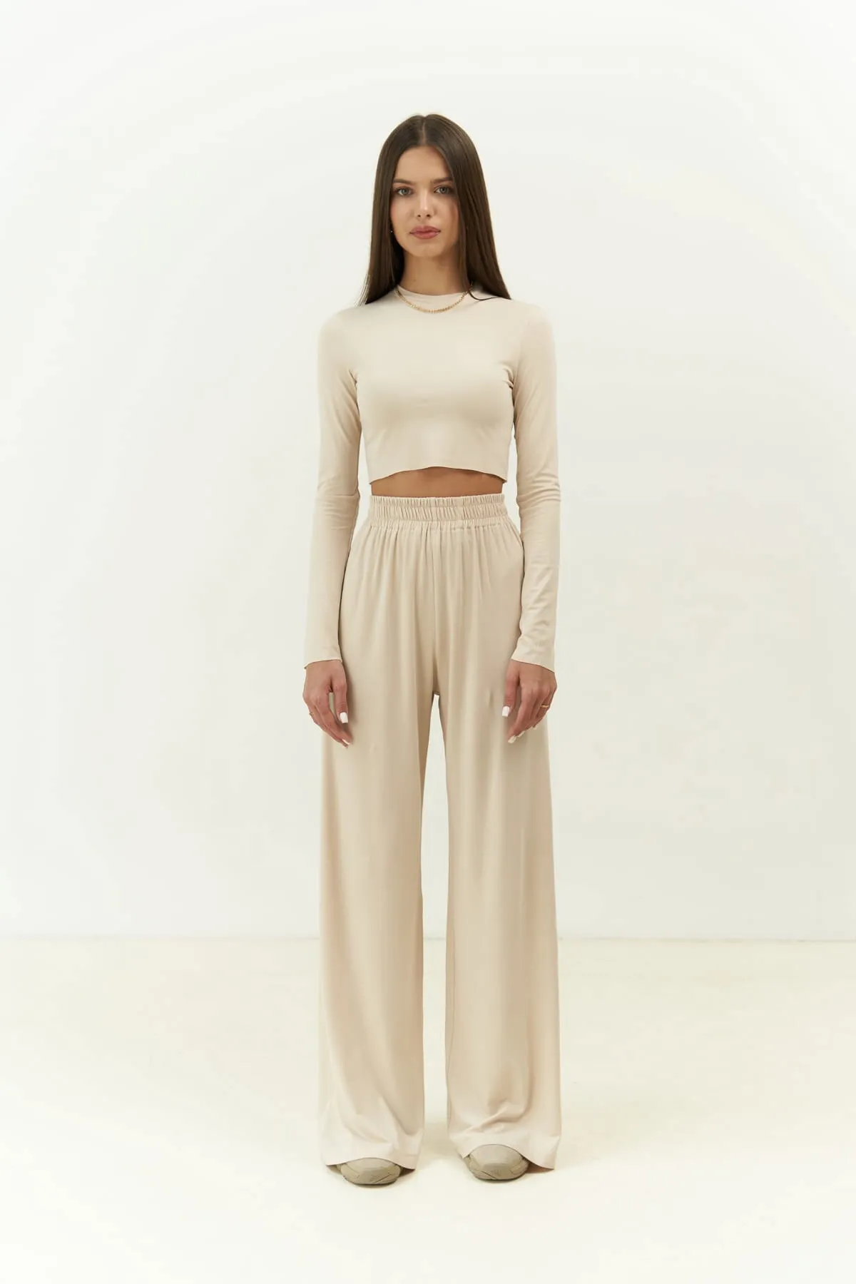 MAİ COLLECTİON  Jany – Langärmliges, beiges Crop-Hosen-Set