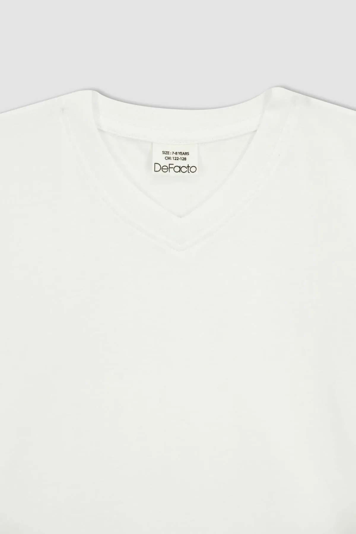 DeFacto  Kurzarm-T-Shirt mit V-Ausschnitt für Jungen K1693a623sm